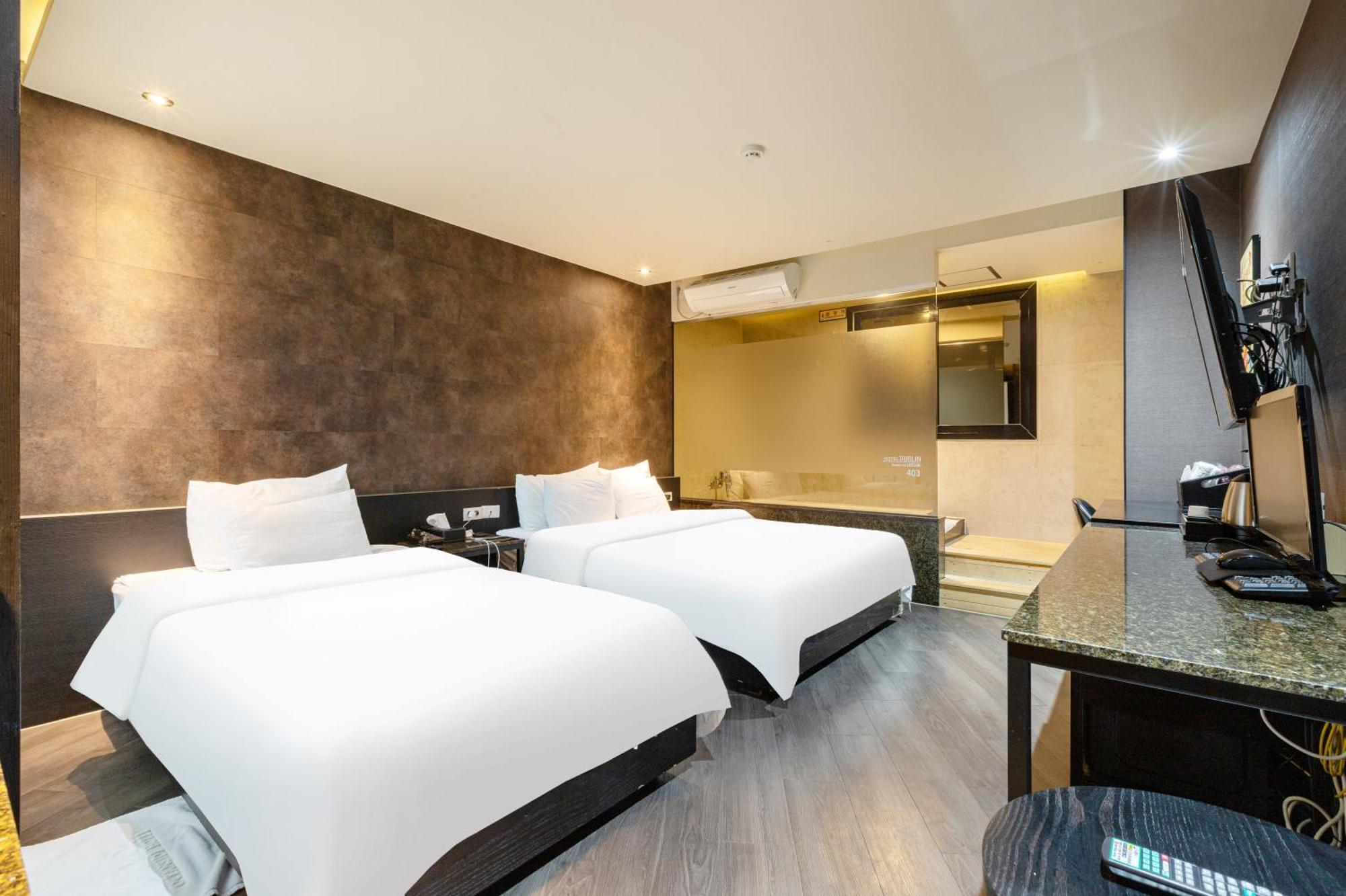 Dublin Hotel Busan Exterior photo