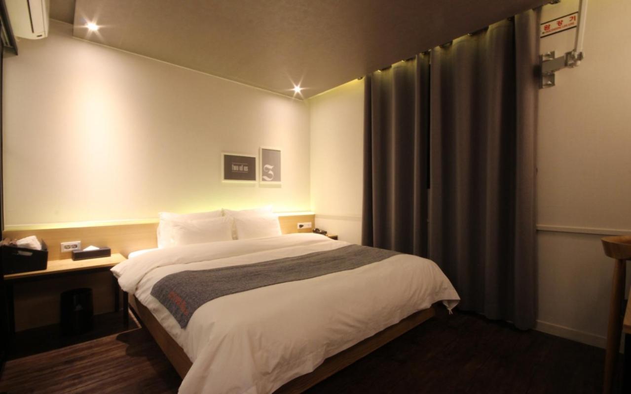 Dublin Hotel Busan Exterior photo